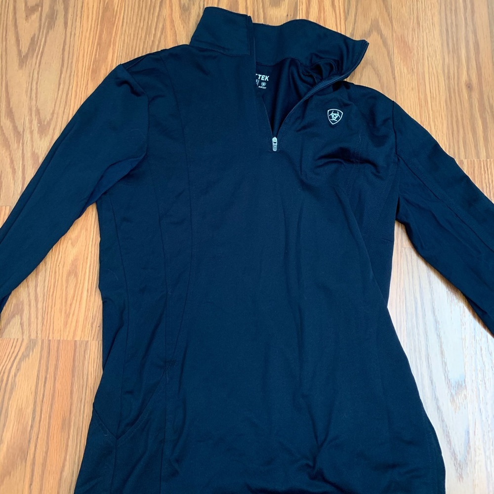 Ariat sunstopper sunshirt